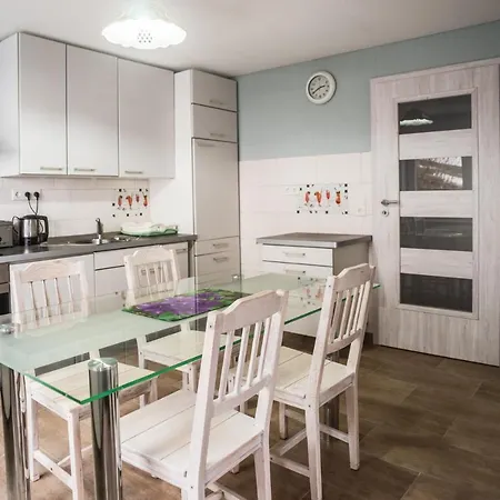 Monteurzimmer Rabe Pensjonat *