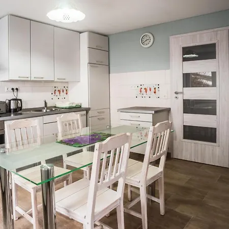 Monteurzimmer Rabe Guest house *